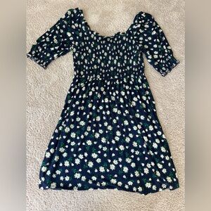 NWT Draper James Jo Dee smocked dress magnolia print size M